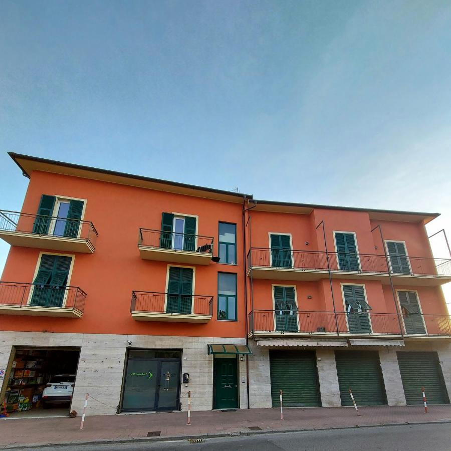 Sestri Loft Apartment เซสตรี เลวานเต ภายนอก รูปภาพ