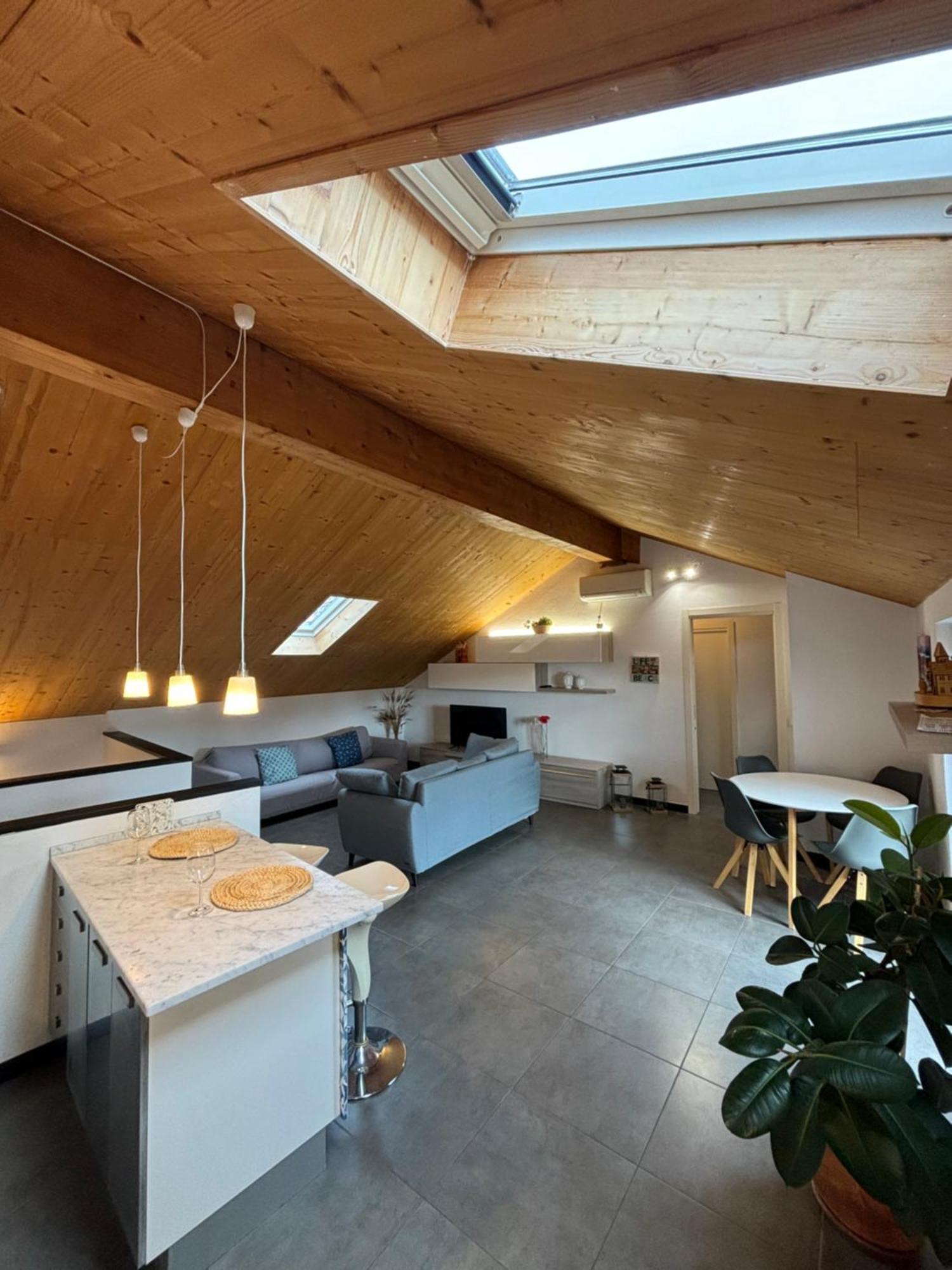 Sestri Loft Apartment เซสตรี เลวานเต ภายนอก รูปภาพ